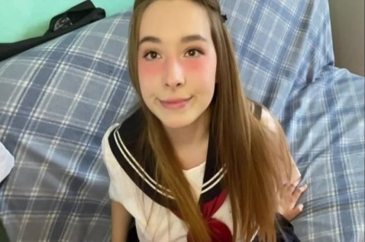 Vídeo da linda garota selfie extremamente satisfeita