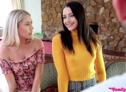 As meninas Avi Love e Paisley Bennett transformaram as férias de Ação de Graças em uma festa rebelde